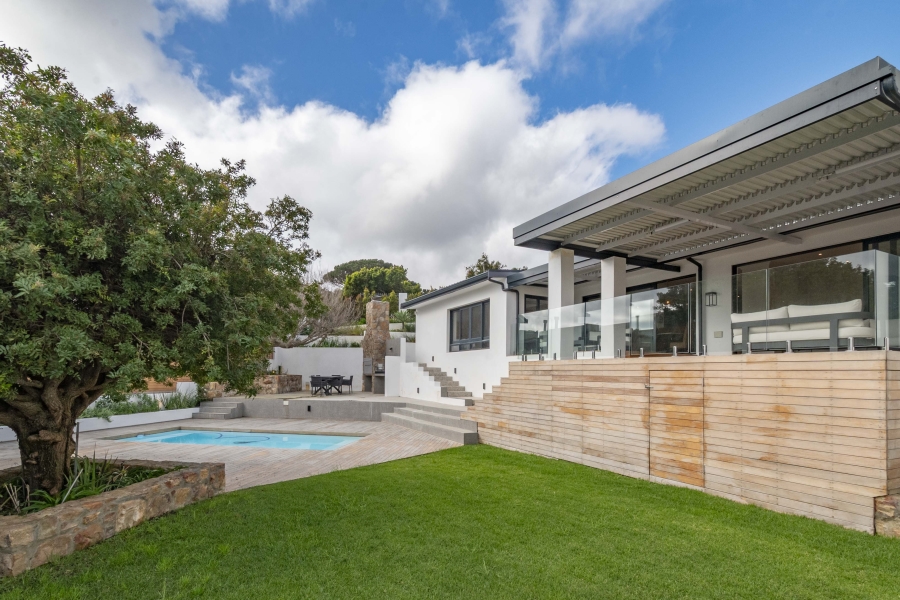 4 Bedroom Property for Sale in Camps Bay Western Cape
